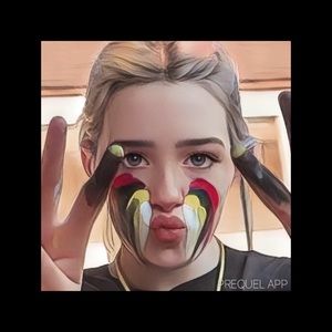 Meet your Posher, Jillian